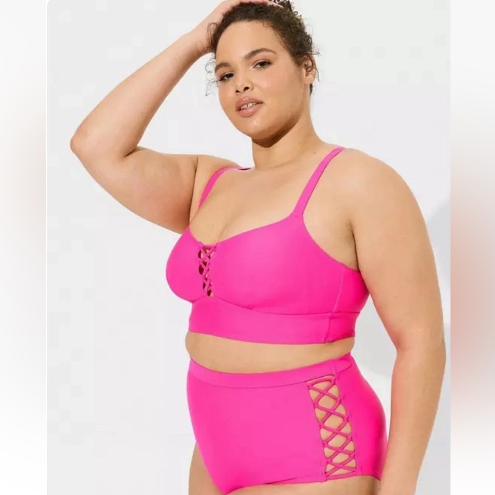 Vibrant Pink Bikini Set - Picture 2 of 5